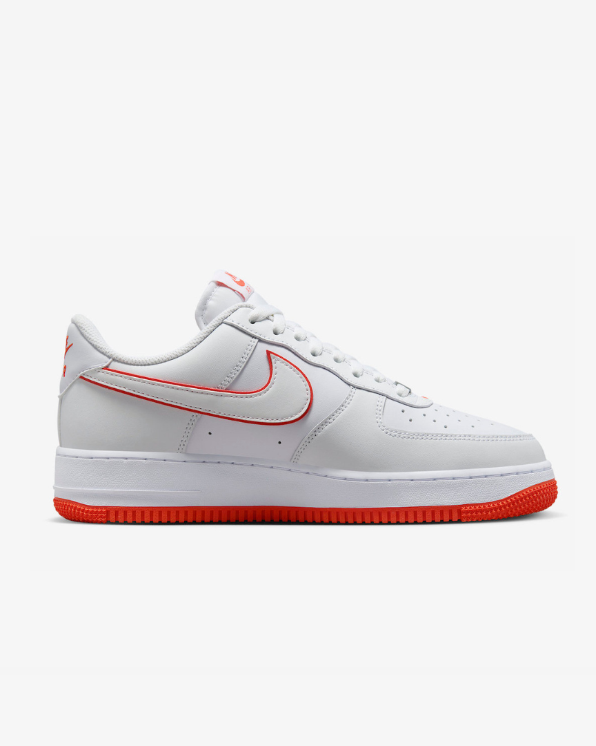 Tenis Nike Air Force 1 Low '07 White Picante Red