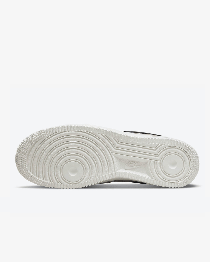 Tenis Nike Air Force 1 Low LeBron James Strive For Greatness